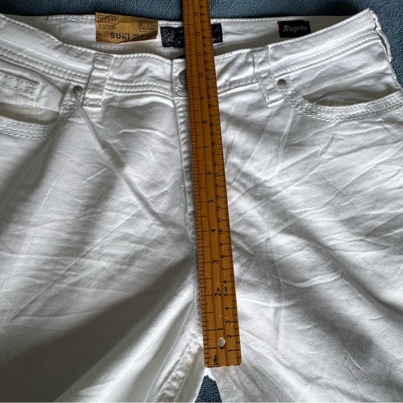 Women's Silver Distressed SUKI High Capri Super Stretch White Jeans-Size 16- NWT - Picture 12 of 13